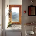 Pietra Rosa 4*