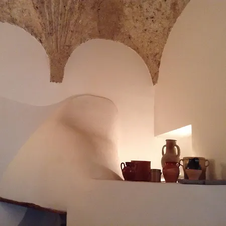 Pietra Rosa Bed & Breakfast *