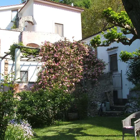 Bed & Breakfast Pietra Rosa Tramonti