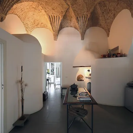 Pietra Rosa Bed & Breakfast *
